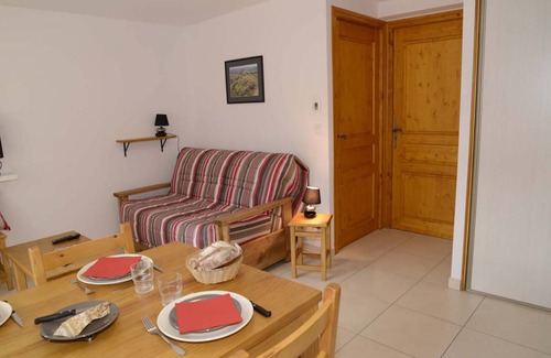 Albaret-le-Comtal House | 27 m² Gîte ∙ 1 bedroom ∙ 2 guests