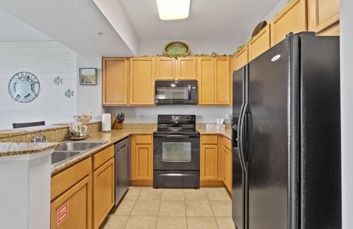 Fort Walton Beach - Destin Resort | 2714 Stunning Sunset View ~ Super-HOT Savings ~ Book Sept 17th ~ Pools & Hot Tub