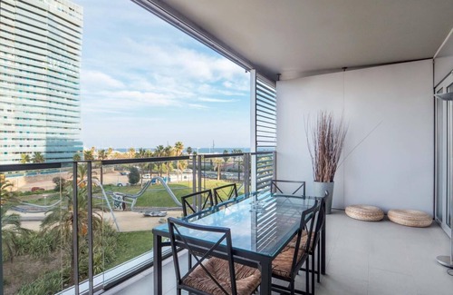 Diagonal Mar i el Front Maritim del Poblenou Apartment | 273 - Beach Apartment w/Pool II