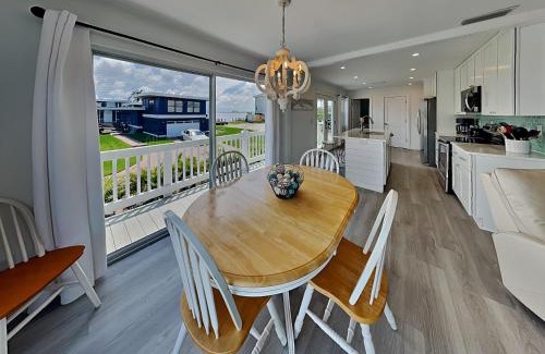 South Island House | 275 Blue Bay