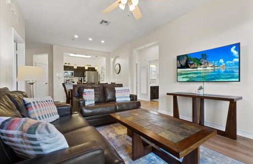 Windsor Hills House | 2774 Almaton #403