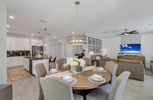 Kissimmee Villa | 2780 Bookmark Drive
