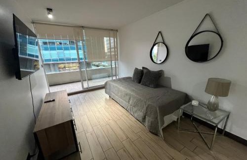 Las Condes Apartment | 28 Metros costado Clinica las Condes ,hasta 5 personas