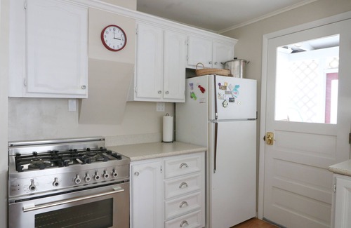 Chautauqua House | 28 Morris - Classic, centrally located cottage in Chautauqua Institution!