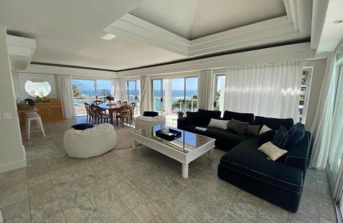Clifton Villa | 280 Kloof Road Villa Clifton