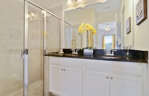 Davenport House | 282 Festival Resort 47691 / 49873