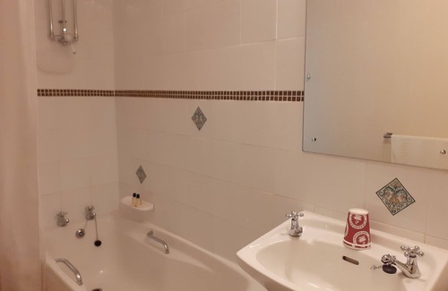 Minehead Apartment | 29 High Street Dunster