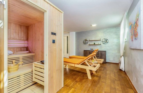 Milovcici Villa | 290 m² Villa ∙ 4 bedrooms ∙ 10 guests
