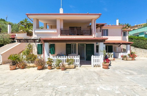 Vieste Apartment | 2917 Il Bacio del Sole - Bilocale Annamaria by Barbarhouse