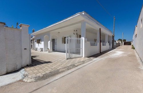 San Pietro in Bevagna House | 2934 Villetta Patrizia - Bilocale by Barbarhouse