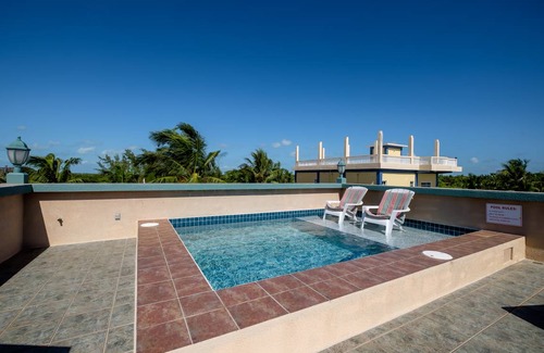 San Pedro Villa | 297 m² Villa ∙ 4 bedrooms ∙ 8 guests