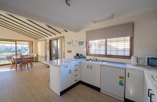 Port Macquarie House | 29A Ballina Crescent Port Macquarie