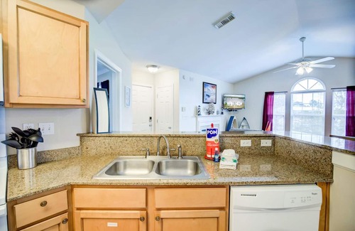 Gulf Shores Apartment | 2b/2b w/Pool & Tennis Court, Sleeps 6