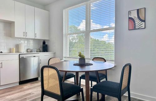 Old Fourth Ward Apartment | 2B2B Condo in ATL Penthouse level 542Blvd402