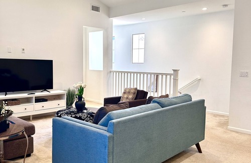 Northwood Condo | 2B2B Cozy Home /Irvine New Condonn