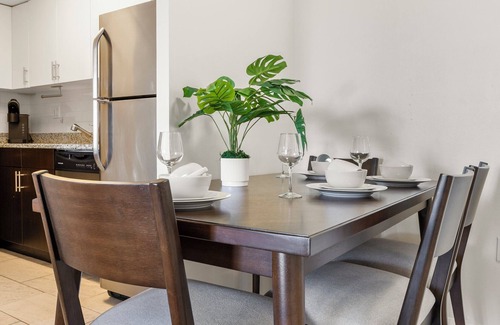 Longwood Apartment | 2bd/1.5ba Next to BU 7110