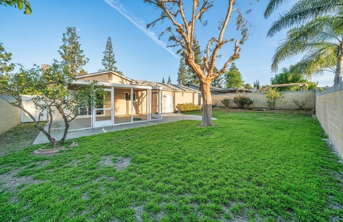 Rowland Heights House | 2bd home in Rowland Heights in quiet neighborhood with spacious backyard