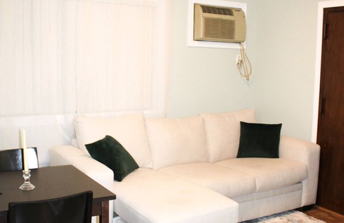 Ampere Apartment | 2BD Near MetLife American Dream & NYC! Free Snacks, free coffee, and Fast Wi-Fi