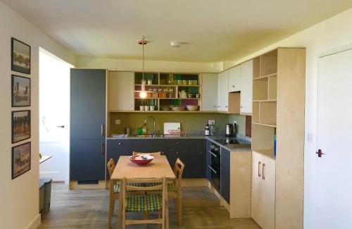 Mundesley Ski Chalet | 2Bed-Beachfront Sea-View-Norfolk home-Pet Friendly