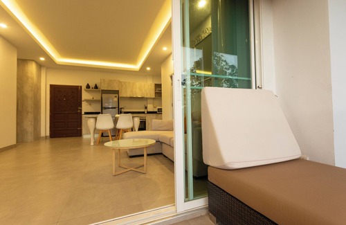 Nai Harn Condo | 2Beds Award Winning Nai Han Beach c126