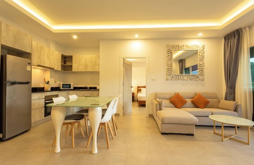 Nai Harn Condo | 2Beds Award Winning Nai Han Beach c126