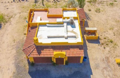 El Dorado Ranch House | 2BR 2BA Family Vacation Home with WiFi
