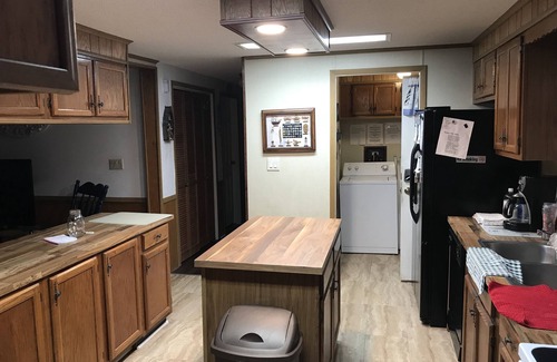 Garden City Villa | 2BR 2BA, FREE GOLF CART, SLEEPS SEVEN, WEEKS OPEN IN MAY, PET FRIENDLY !