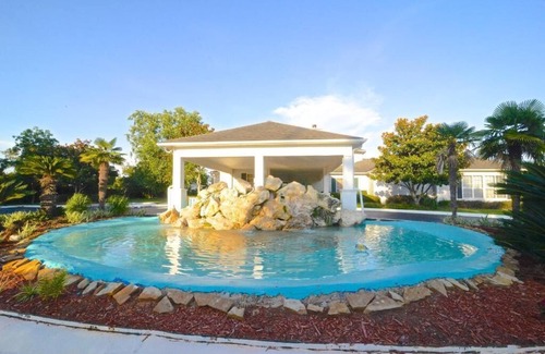Gulf Shores Condo | 2br/2ba Full Condo w/Pool & Gym, Sleeps 6