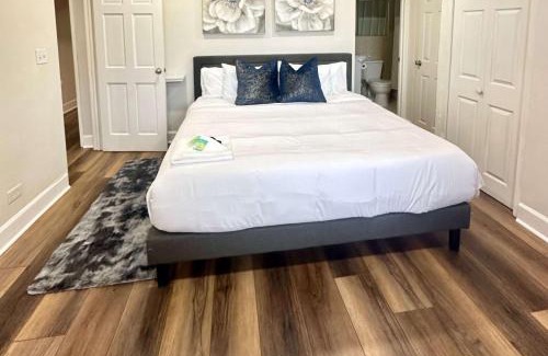 Downtown Atlanta House | 2BR 2BA in Downtown Hotel District