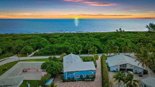 Fort Pierce Shores Villa | 2BR, 2BA - Pets Stay for Free - Fall Specials