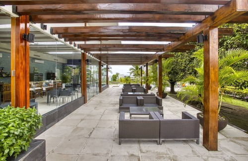 Rio Mar Apartment | 2BR Apartment with Ocean View PH Río Mar 11B