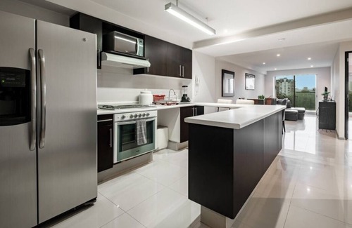 Granada Apartment | 2BR Apt in Polanco - Pool - City Skyline View