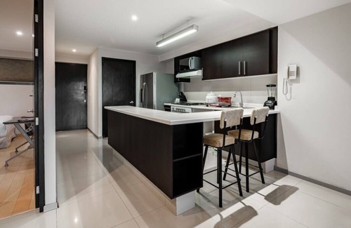 Granada Apartment | 2BR Apt in Polanco - Pool - City Skyline View