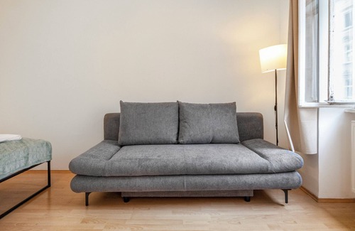Neulerchenfeld House | 2BR Apt Near Stadthalle