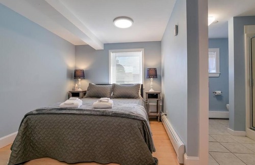 Southwest Harbor Apartment | 2BR Apt w/3 min Walk to downtown SWH - [Low Tide]