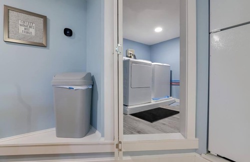Southwest Harbor Apartment | 2BR Apt w/3 min Walk to downtown SWH - [Low Tide]