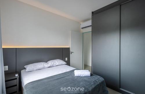 Morretes Apartment | 2BR Apt w/balcony near the sea MTS1503