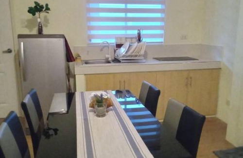 Cebu Apartment | 2BR Casa Mia Sanremo Oasis Cebu