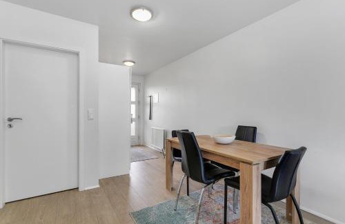 Hliðar Apartment | 2BR Central Reykjavík Apartment