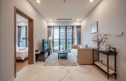 Thu Thiem Apartment | 2BR Classic Apart - Pool View