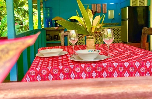 Puerto Viejo de Talamanca Cabin | 2BR Complete Cabin on Beach Punta UVA Family Fun Bunk Bed
