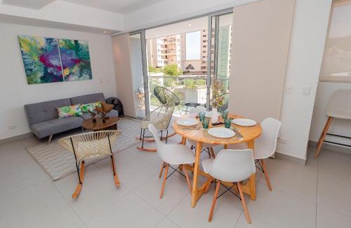Comuna 3 Apartment | 2BR con vista exclusiva en SMT