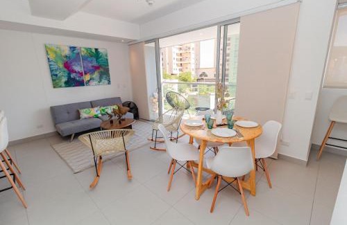 Comuna 3 Apartment | 2BR con vista exclusiva en SMT