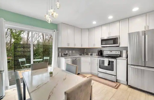Charlotte House | 2BR Condo~ Relax or Work Remotely with A+ Location