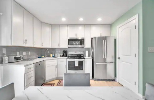 Charlotte House | 2BR Condo~ Relax or Work Remotely with A+ Location