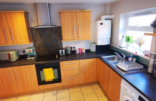Belfast House | 2BR Cozy Duplex in Belfast