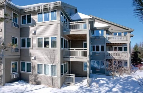 Jeffersonville Condo | 2br Deluxe Condo-Mt. Paradise -Smugglers' Notch