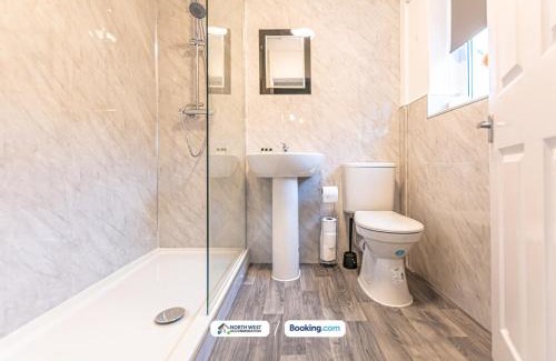 St Helens House | 2BR House in St Helens, Fully furnished, Perfect for Short or Long Stays