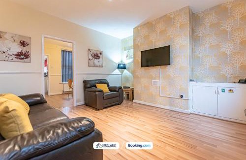 St Helens House | 2BR House in St Helens, Fully furnished, Perfect for Short or Long Stays