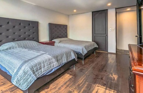 Los Morales Apartment | 2br Lockoff in Polanco Sleeps 6, walk everywhere